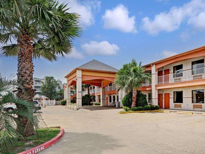 Super 8 By Wyndham Galveston Ξενοδοχείο Εξωτερικό φωτογραφία