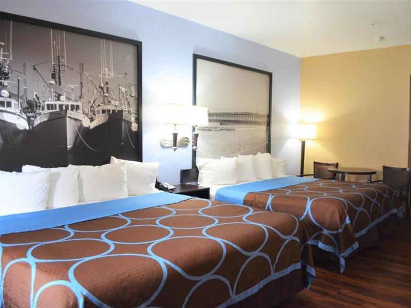 Super 8 By Wyndham Galveston Ξενοδοχείο Εξωτερικό φωτογραφία
