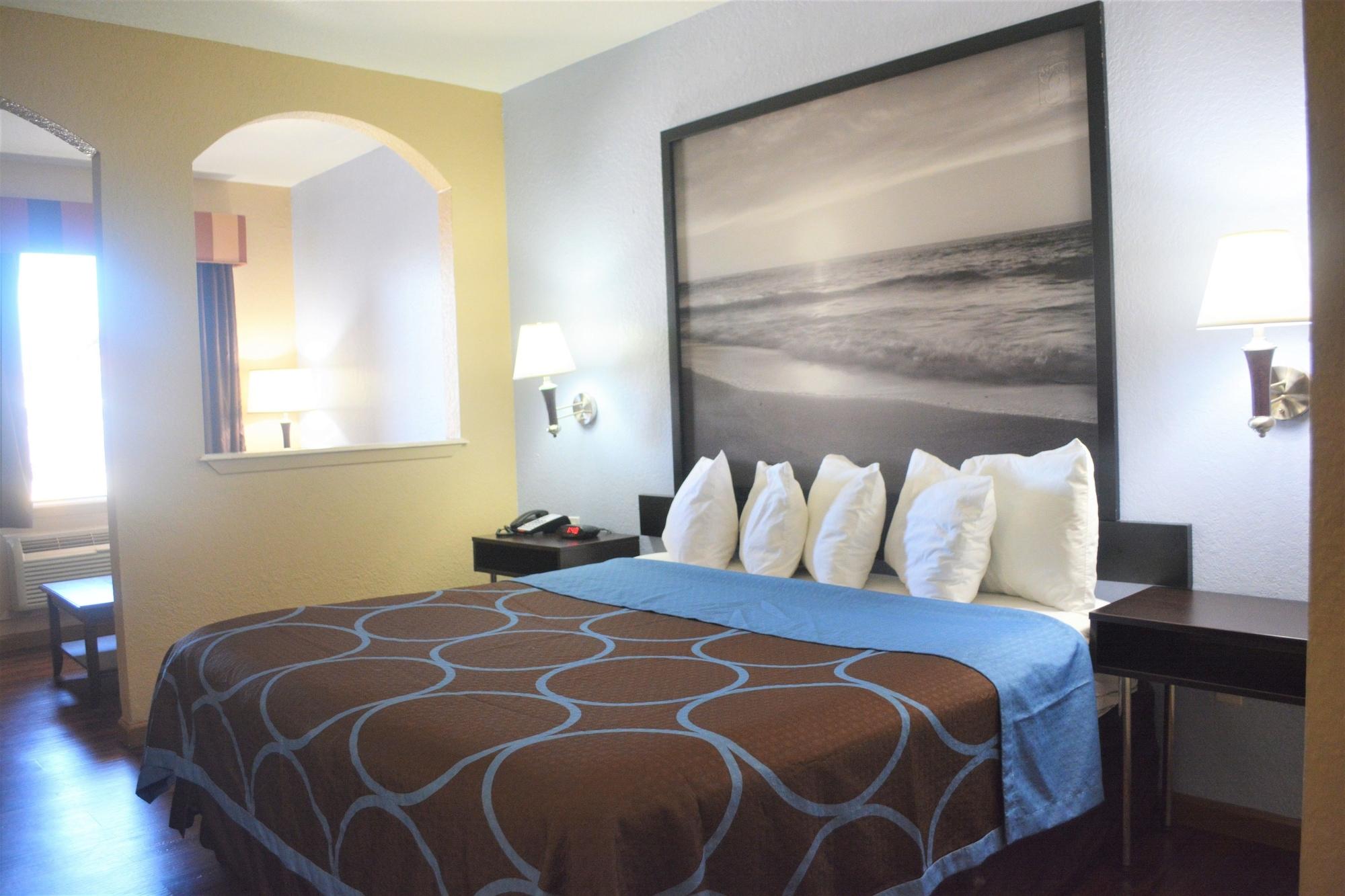 Super 8 By Wyndham Galveston Ξενοδοχείο Εξωτερικό φωτογραφία