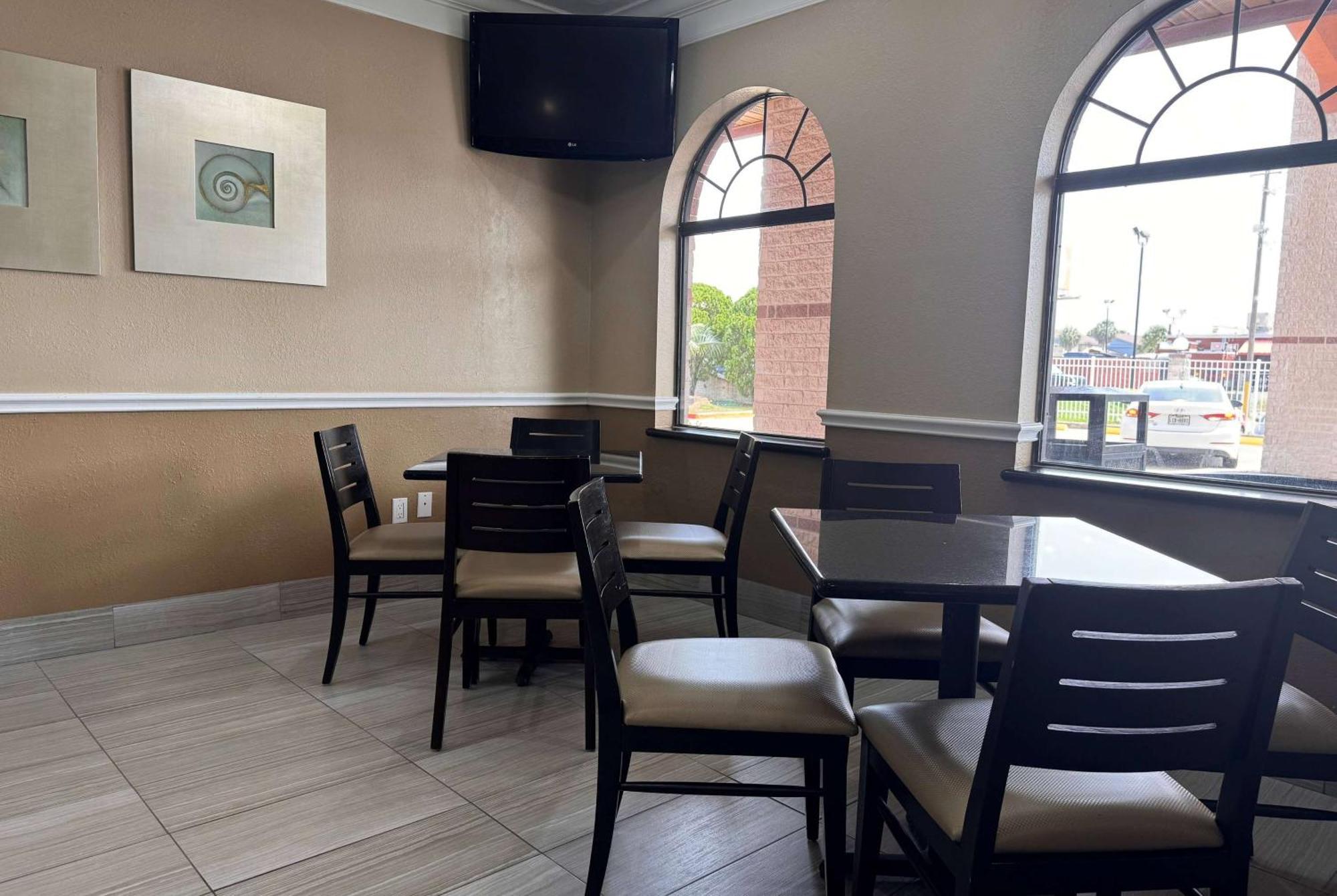 Super 8 By Wyndham Galveston Ξενοδοχείο Εξωτερικό φωτογραφία
